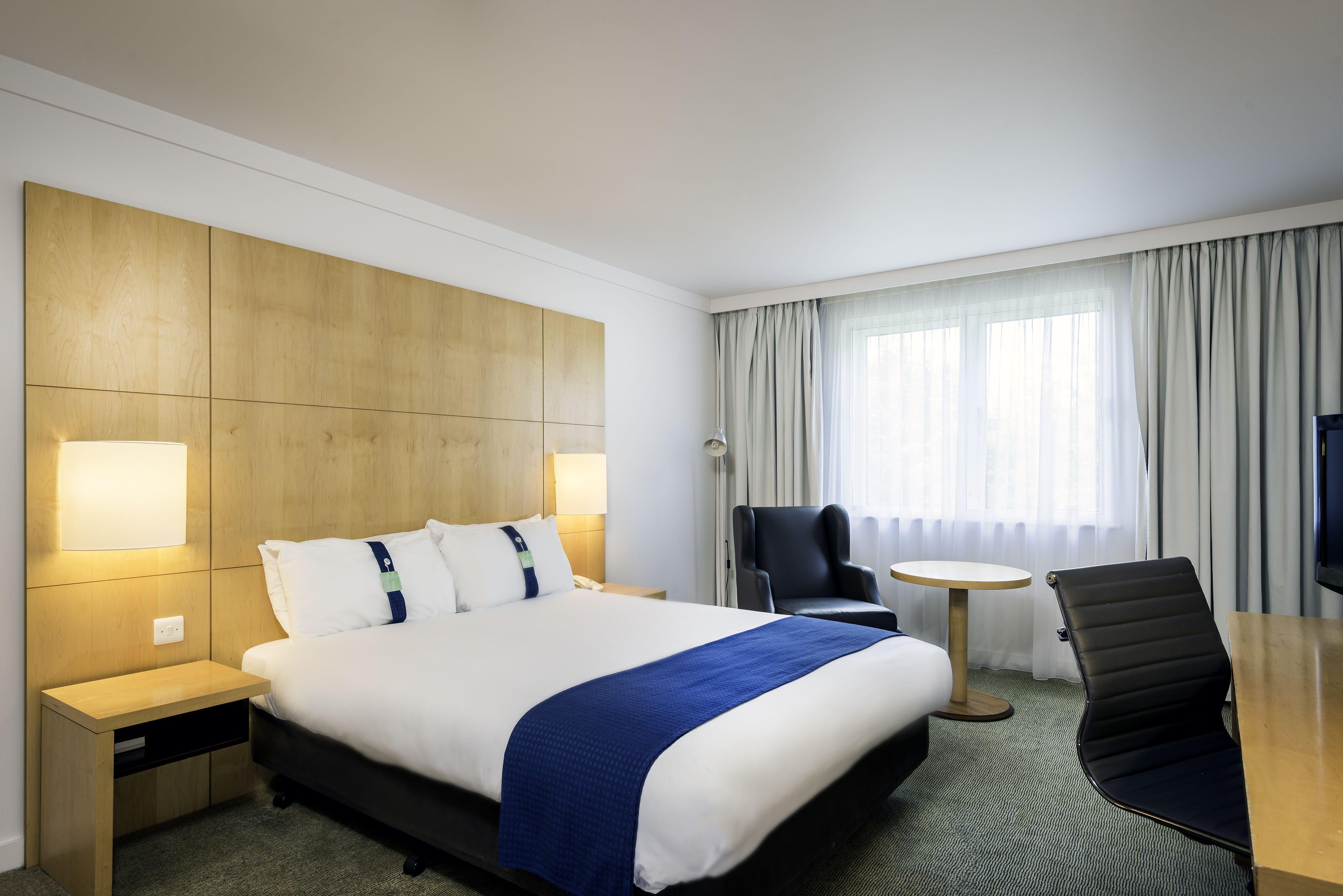 Holiday Inn Oxford By Ihg Exterior photo
