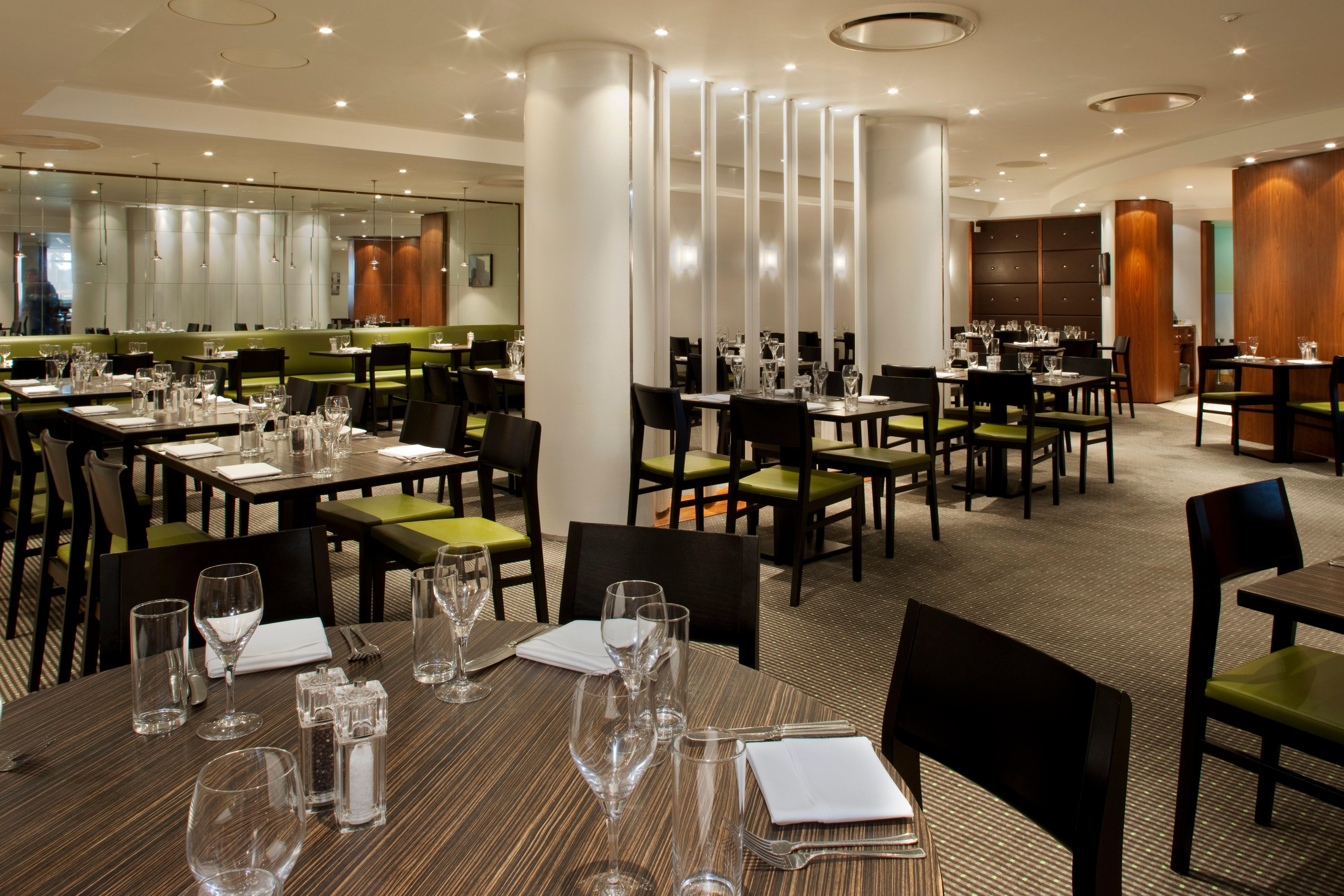 Holiday Inn Oxford By Ihg Exterior photo
