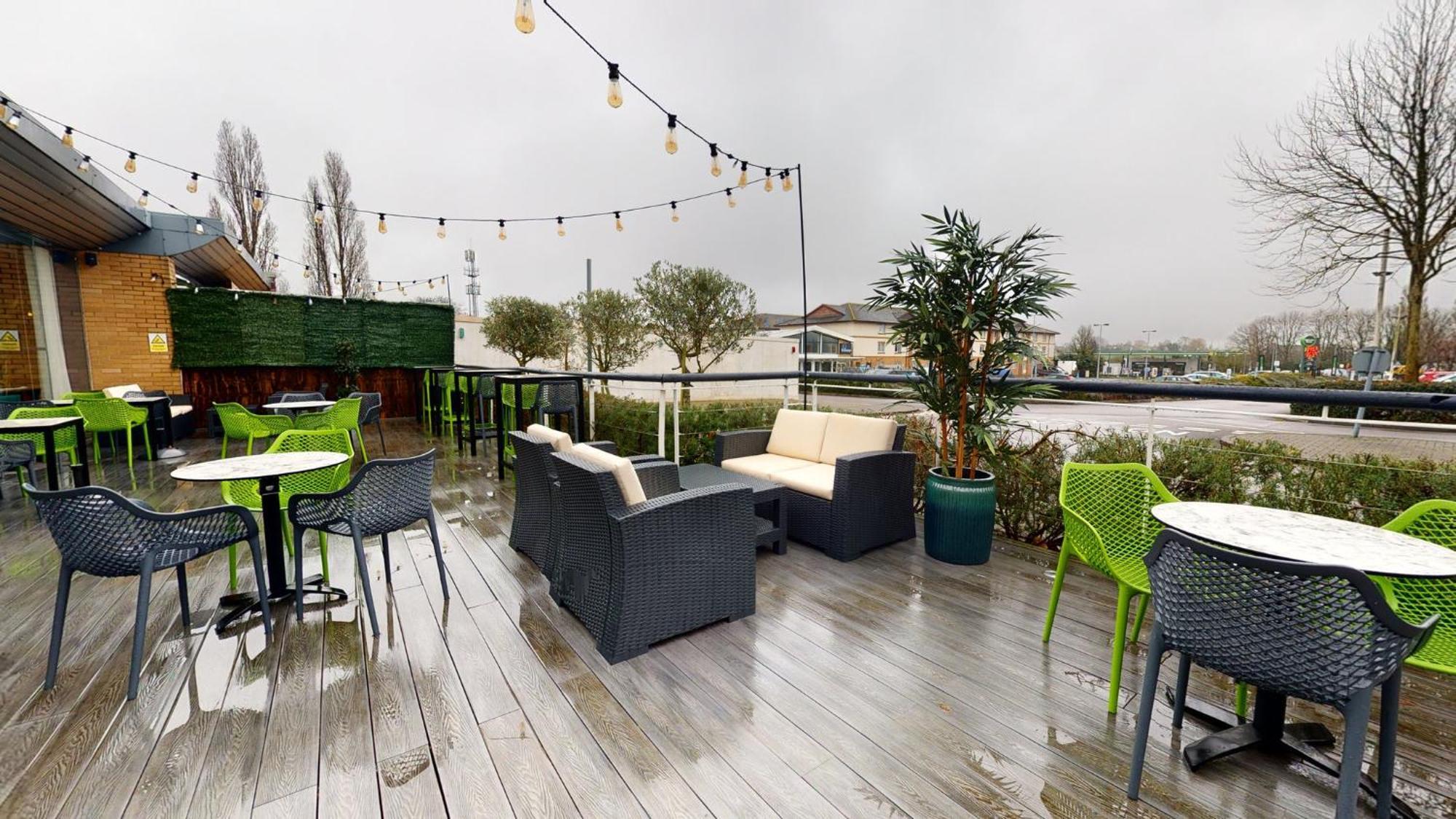 Holiday Inn Oxford By Ihg Exterior photo