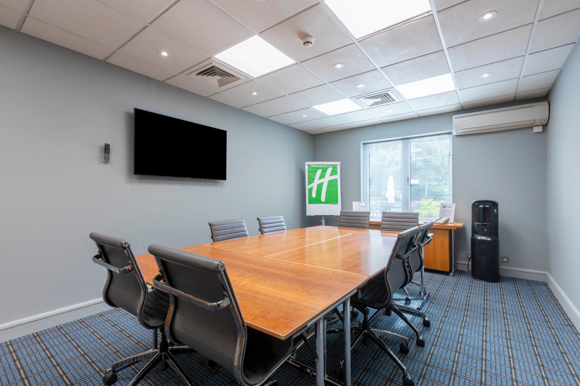 Holiday Inn Oxford By Ihg Exterior photo